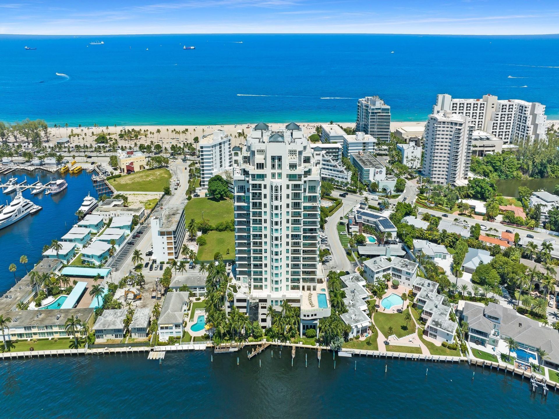 3055 Harbor Drive, Unit 1402, Fort Lauderdale, FL 33316 Photo