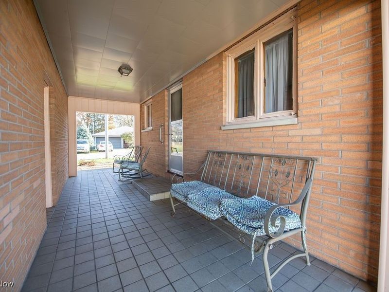 642 Jordan Drive NW, New Philadelphia, OH 44663 Photo 11