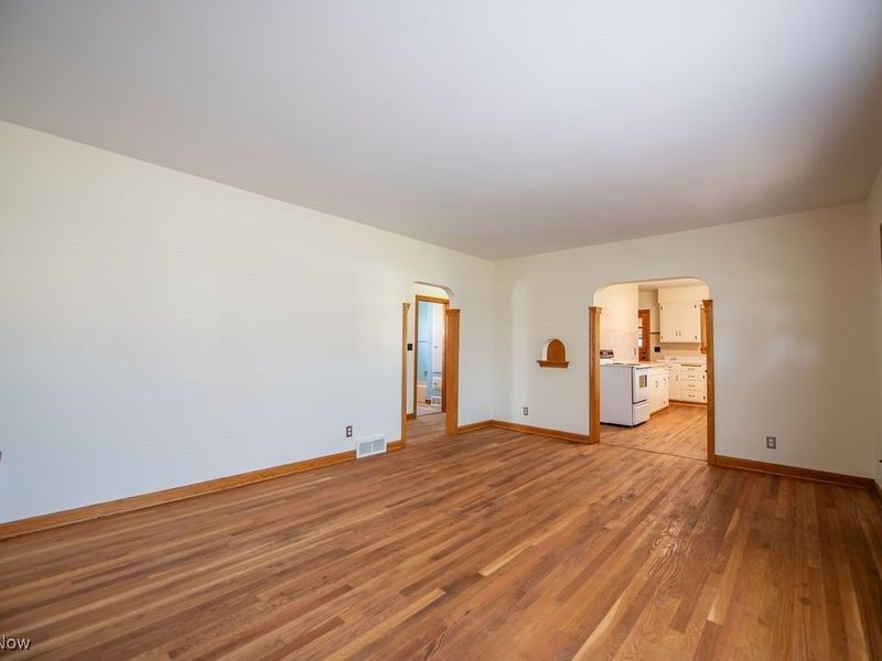 642 Jordan Drive NW, New Philadelphia, OH 44663 Photo 16