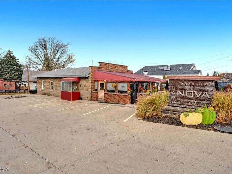 36816 Detroit Road, Avon, OH 44011 Photo 2