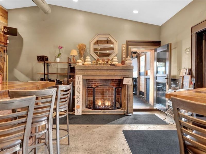 36816 Detroit Road, Avon, OH 44011 Photo 8