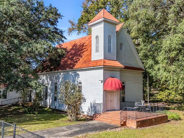 123 N Louisville St, Ackerman, MS 39735