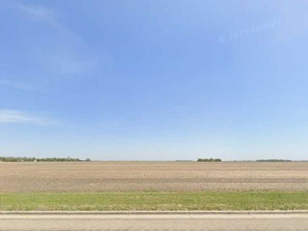 2300 45th Street S, Moorhead, MN 56560