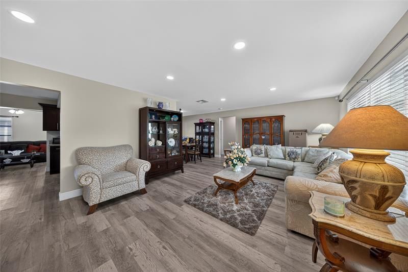 5013 NW 51st Street, Tamarac, FL 33319 Photo