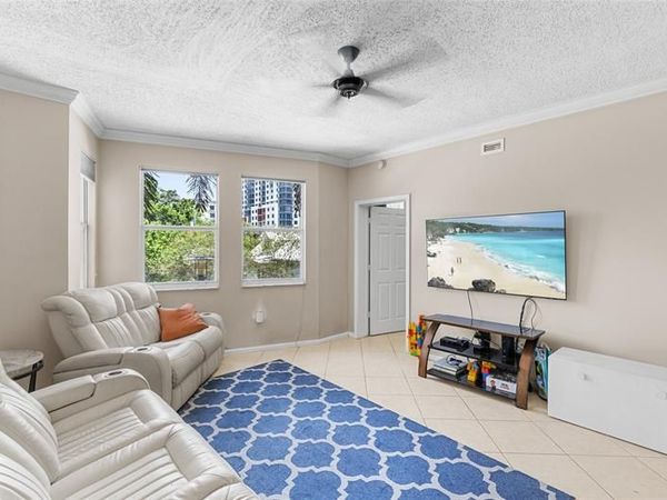 533 NE 3rd Ave, Unit 243, Fort Lauderdale, FL 33301