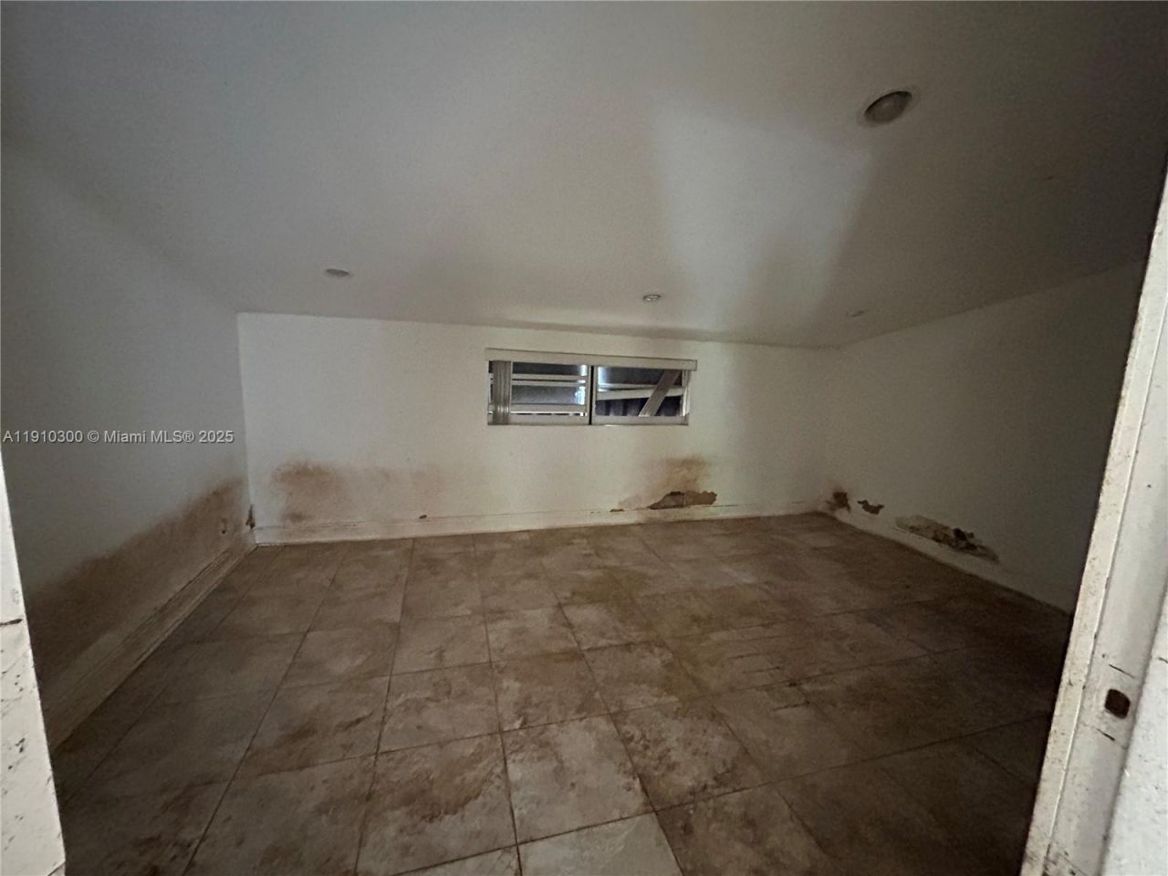 10441 SW 48th St, Miami, FL 33165 Photo