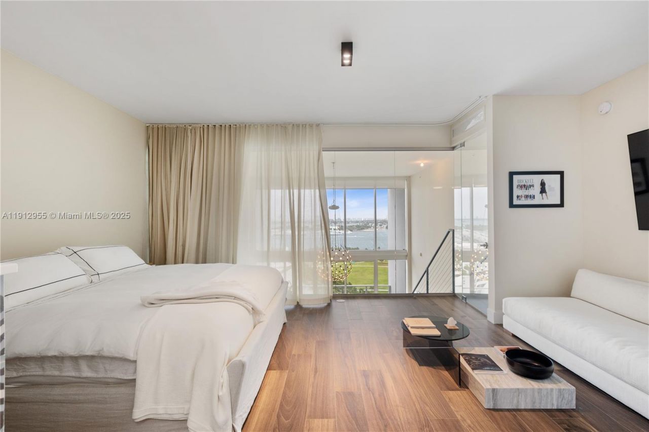 1040 Biscayne Blvd, Unit 1602, Miami, FL 33132 Photo