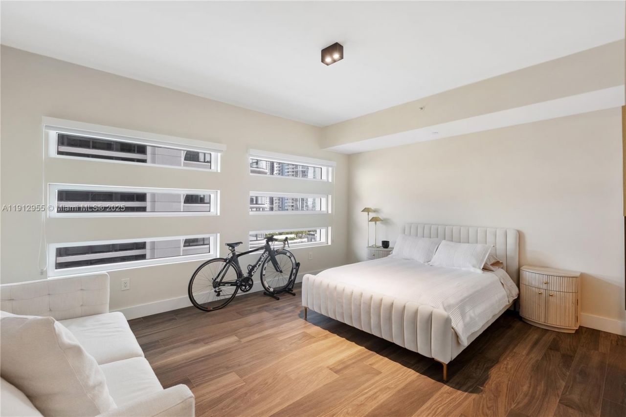 1040 Biscayne Blvd, Unit 1602, Miami, FL 33132 Photo