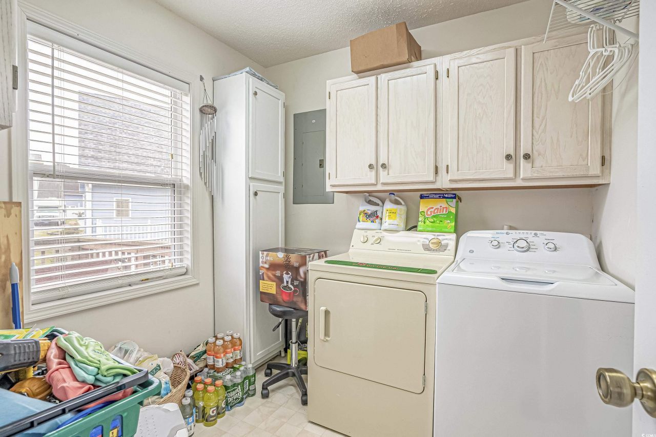 829 Palmwood Circle Photo 27