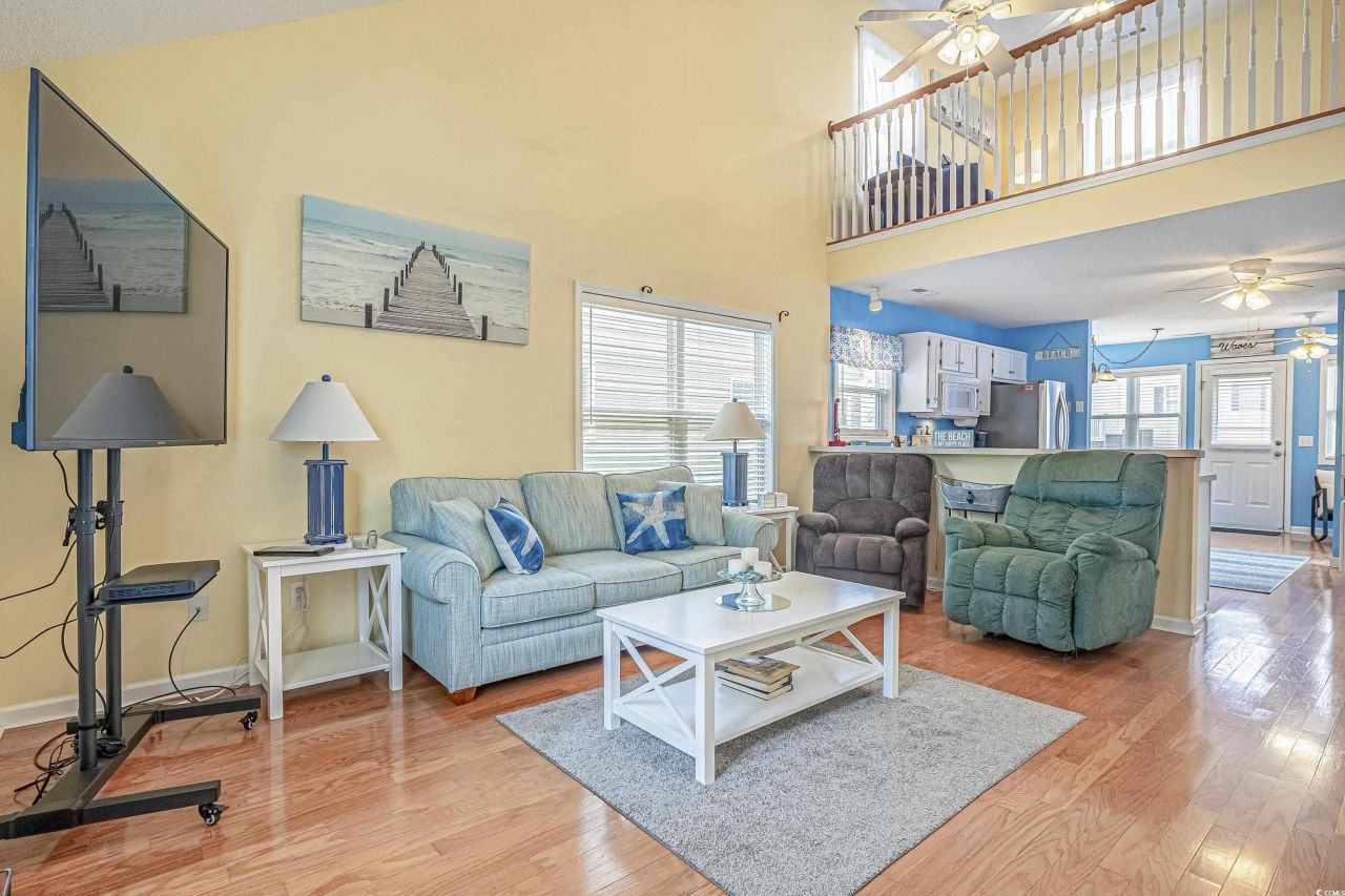 829 Palmwood Circle Photo 5