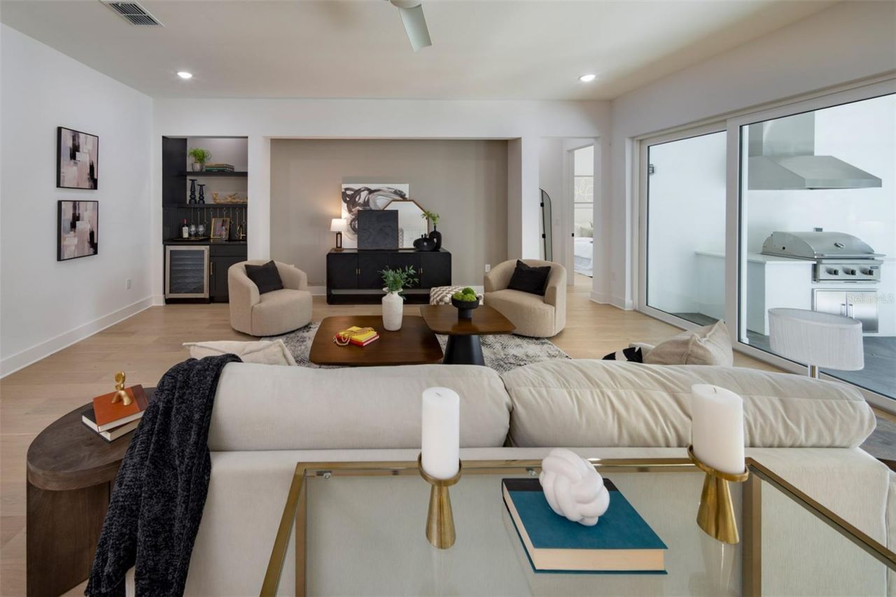 910 Golfview Street, Orlando, FL 32804 Photo