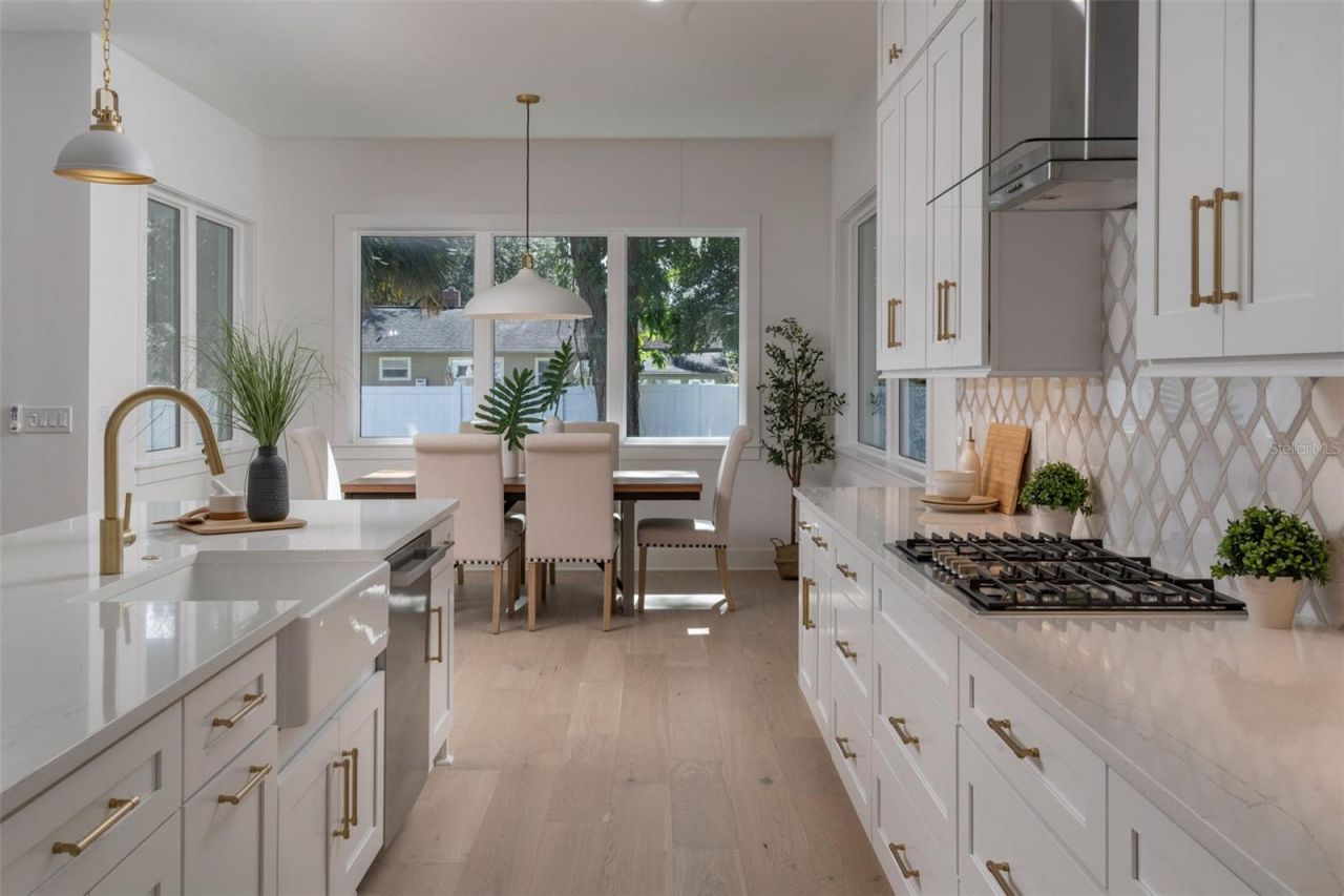 910 Golfview Street, Orlando, FL 32804 Photo