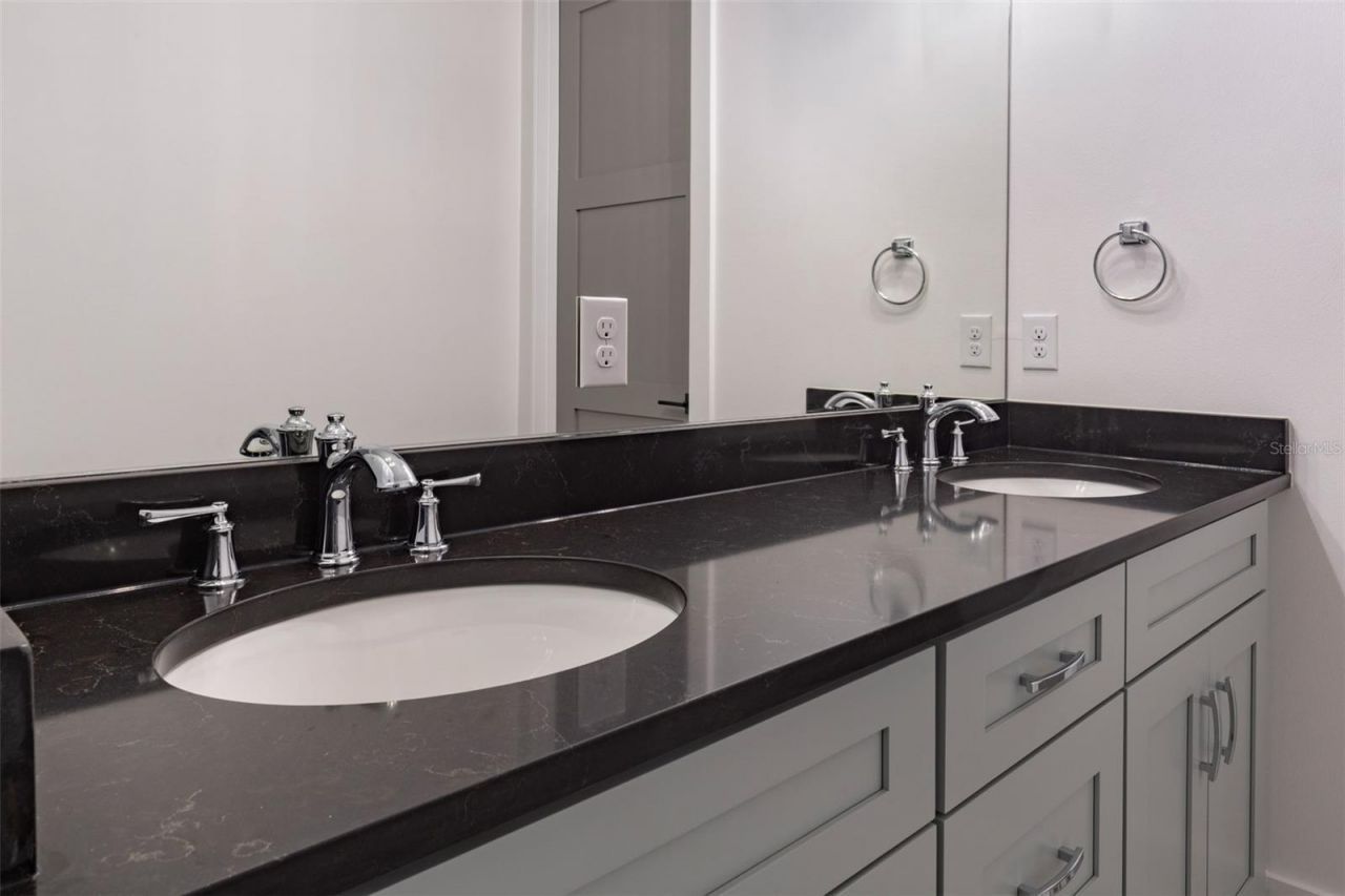 910 Golfview Street, Orlando, FL 32804 Photo