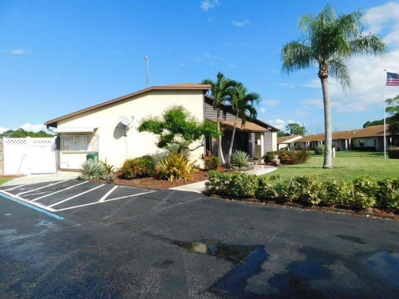 6030 Indrio Road, Unit 5, Fort Pierce, FL 34951 Photo