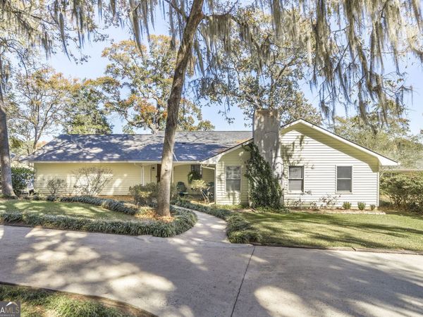 132 Mossland Drive, Perry, GA 31069