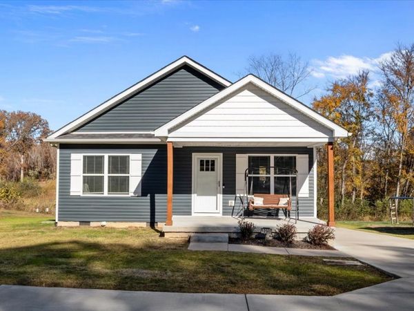 10560 Church Rd, Bon Aqua, TN 37025