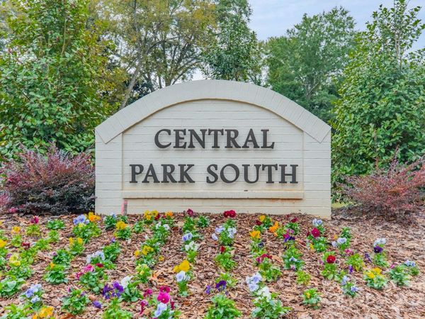 525 Winding Way , Belmont, NC 28012