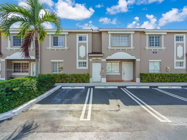 7271 NW 174th Ter, Unit 202, Hialeah, FL 33015