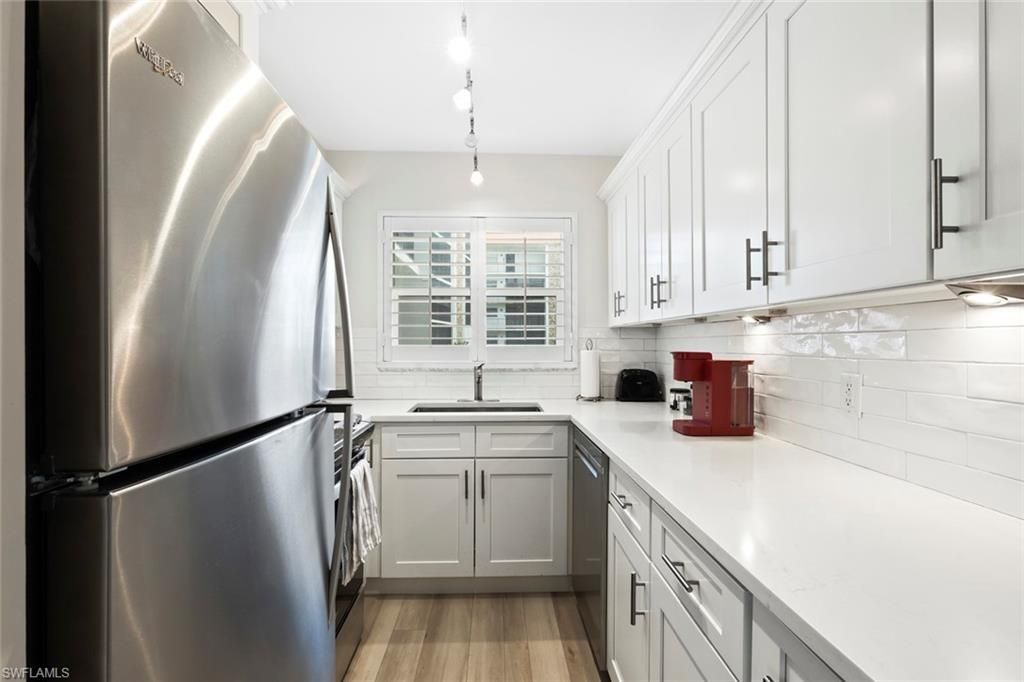 2900 Gulf Shore Blvd N, Unit 111, Naples, FL 34103 Photo