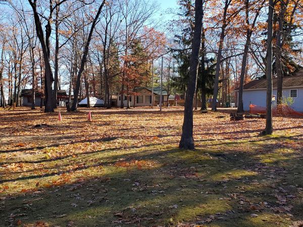 307 Oakwood Avenue, Prudenville, MI 48651