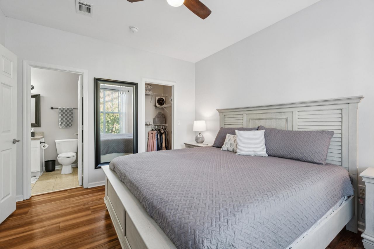 45 Sycamore Avenue Photo 13