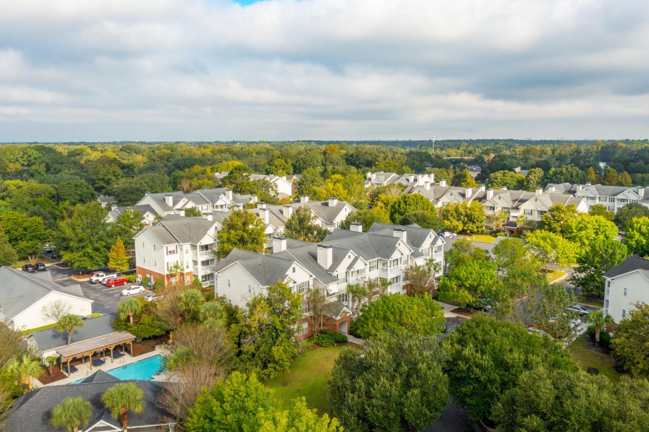 45 Sycamore Avenue Photo 27