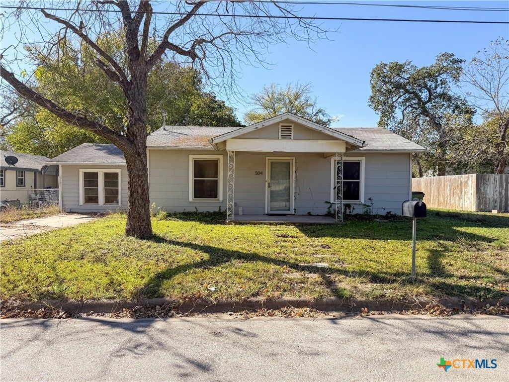 504 S Boundary Street, Burnet, TX 78611 Main Photo