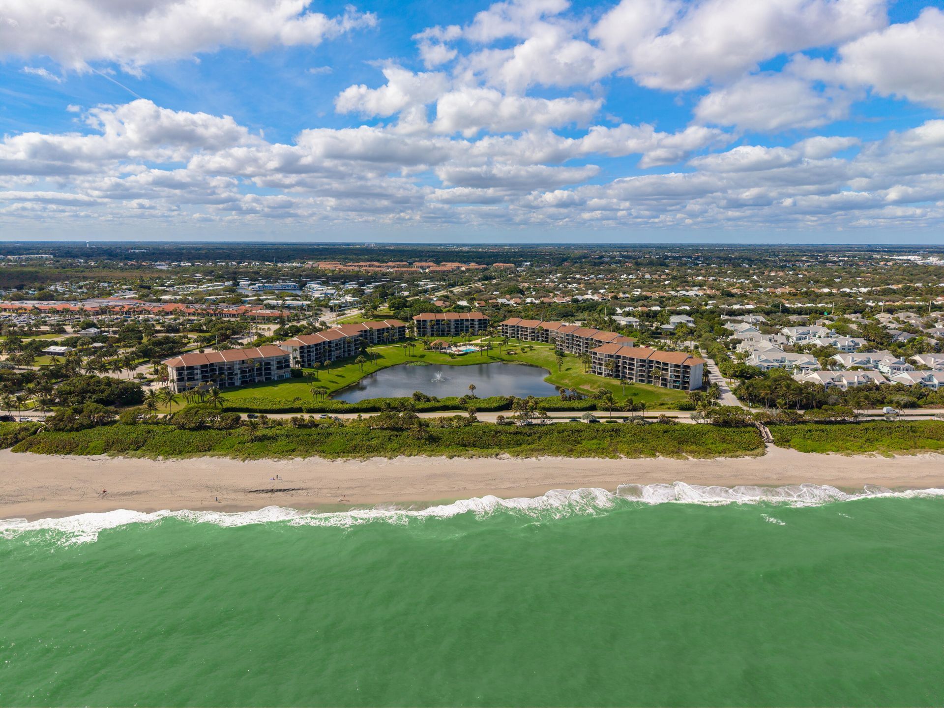601 S Seas Drive, Unit 204, Jupiter, FL 33477 Photo