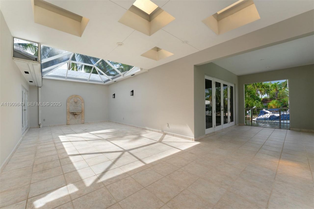 13032 Mar St, Coral Gables, FL 33156 Photo