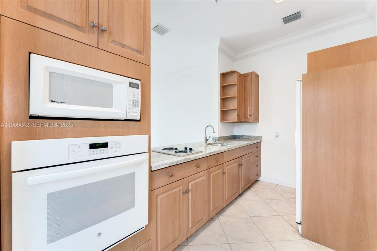 13032 Mar St, Coral Gables, FL 33156 Photo