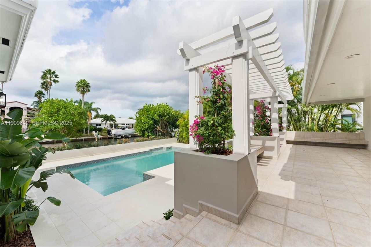 13032 Mar St, Coral Gables, FL 33156 Photo