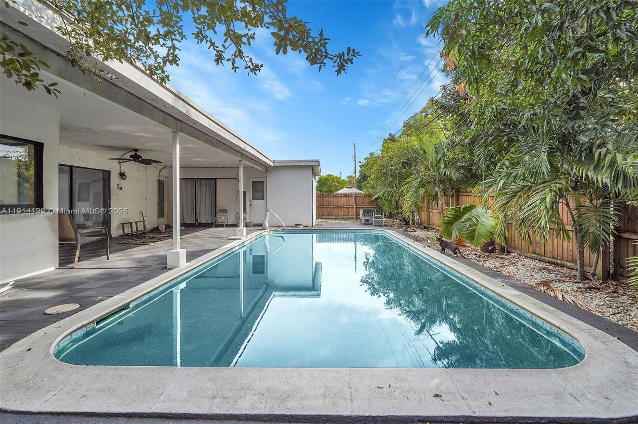 7916 Miramar Pkwy, Miramar, FL 33023 Photo