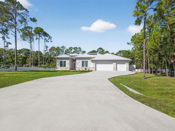 18369 Mellen Ln, Jupiter, FL 33478