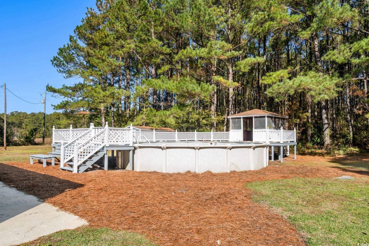 735 Airport Rd. Photo 33