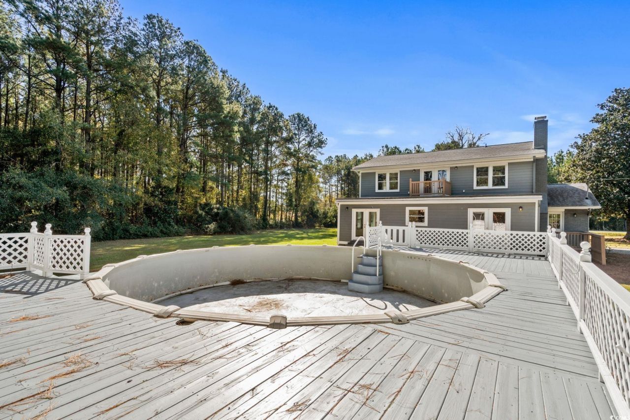 735 Airport Rd. Photo 34