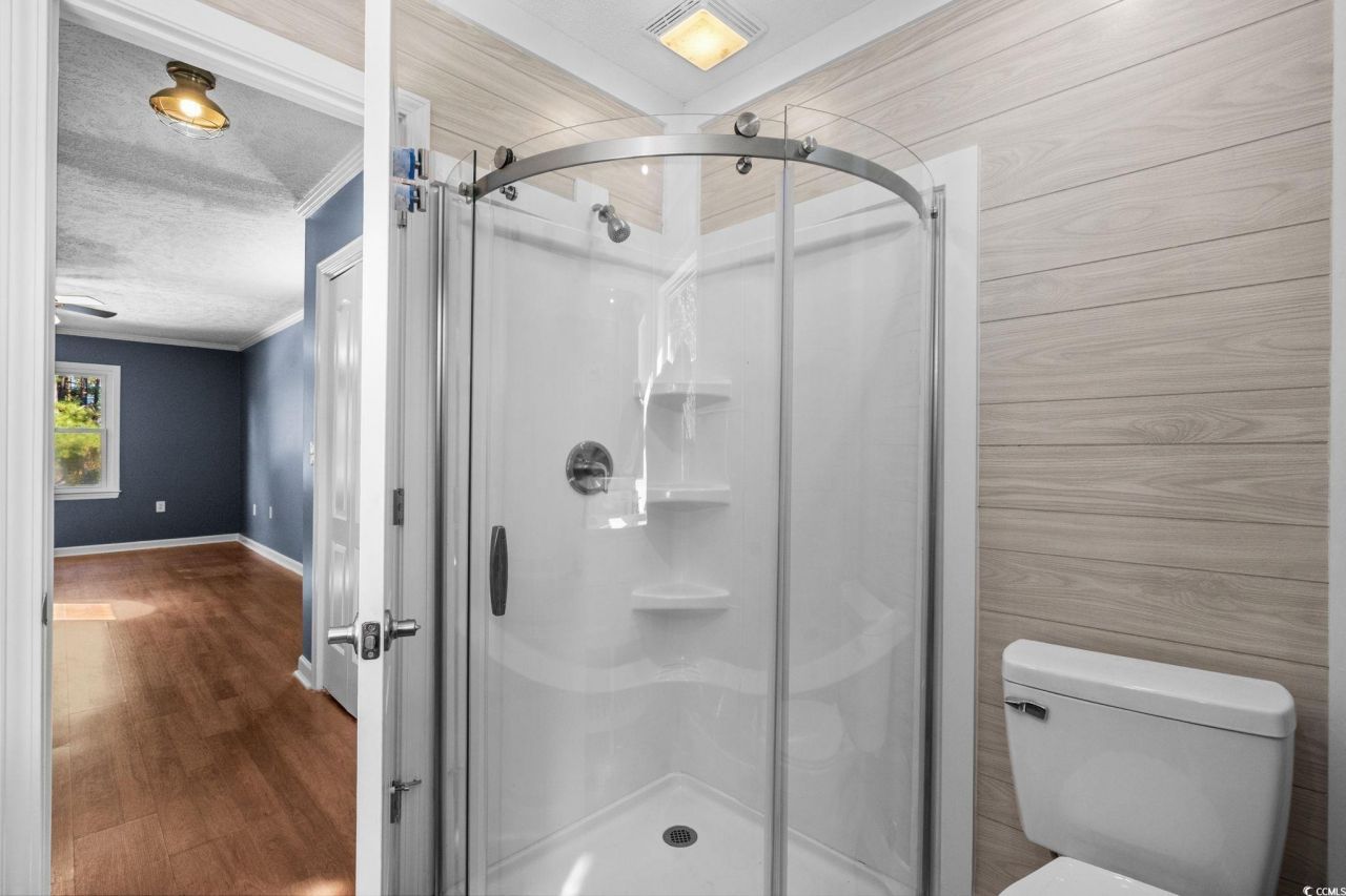 735 Airport Rd. Photo 7