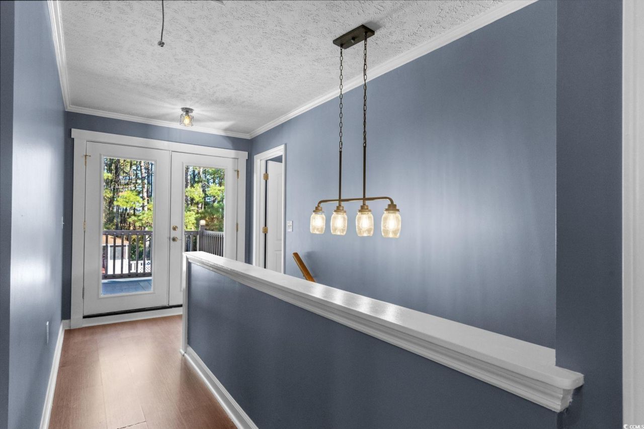 735 Airport Rd. Photo 8