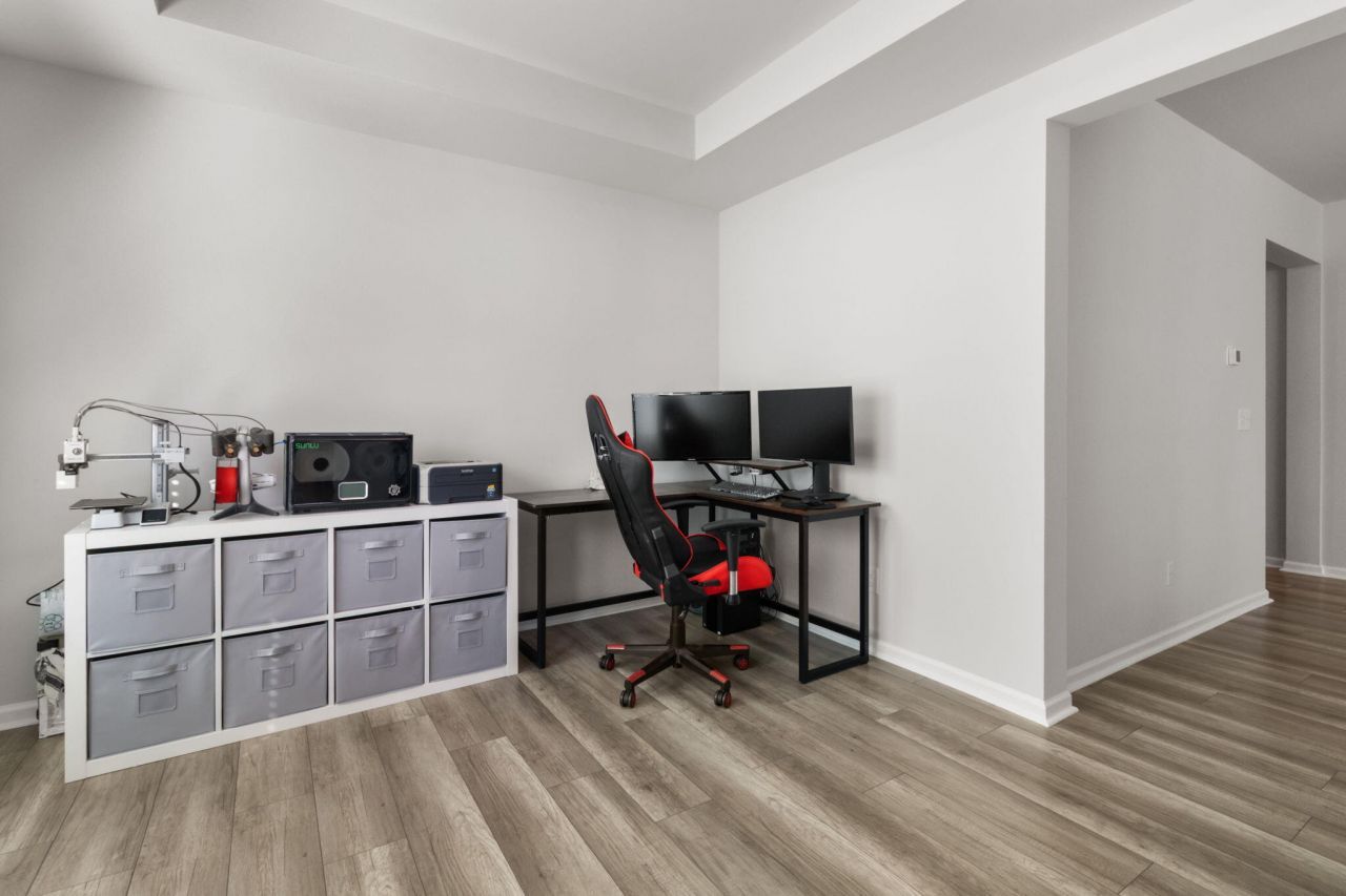 225 Red Bluff Street Photo 29