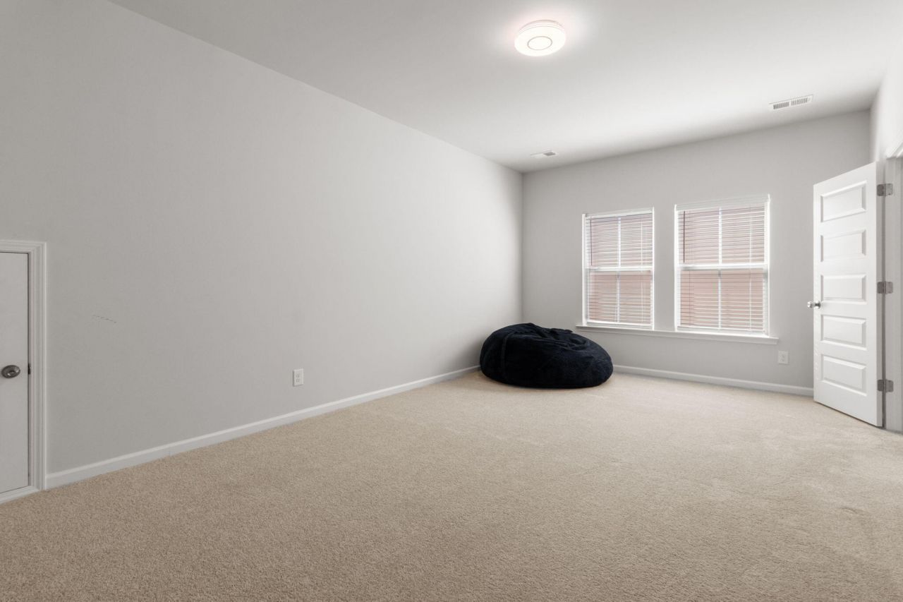 225 Red Bluff Street Photo 34