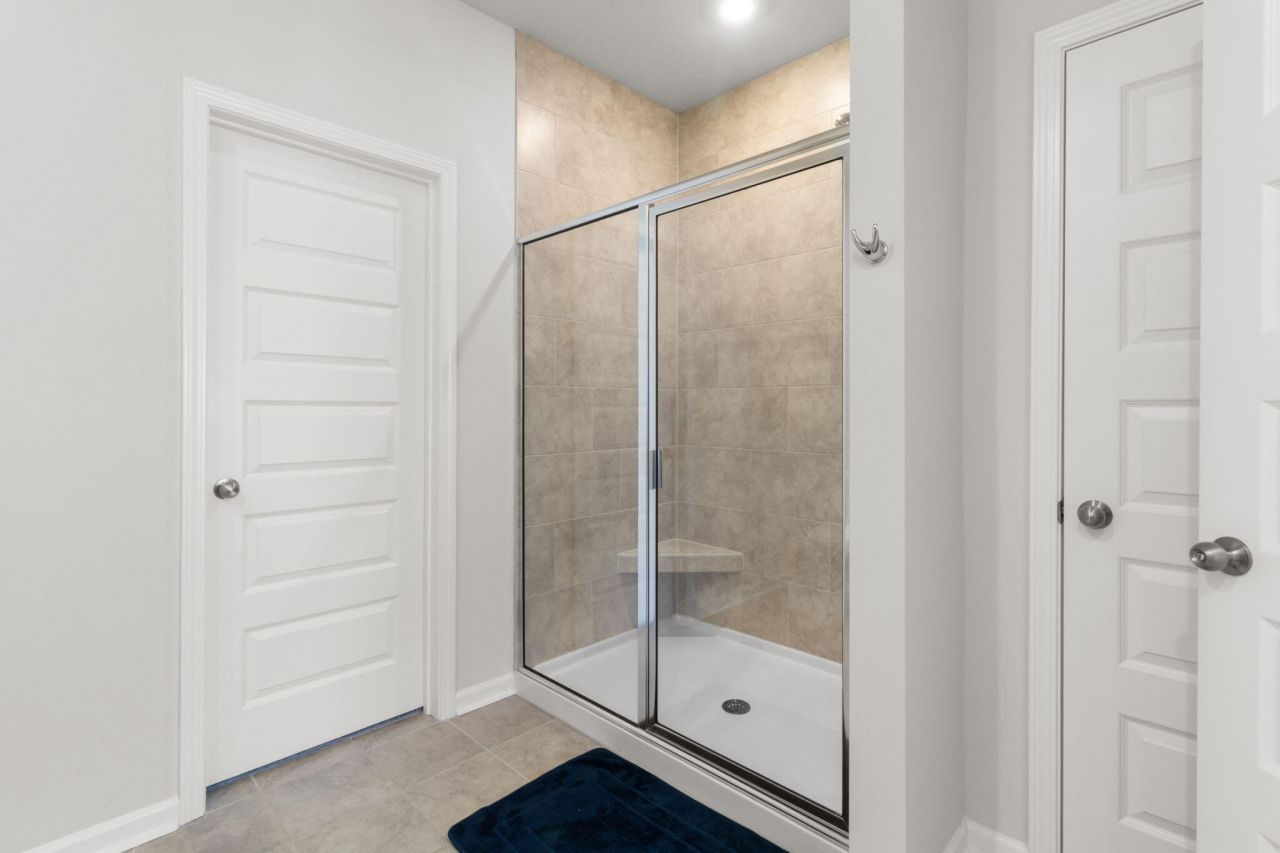 225 Red Bluff Street Photo 45