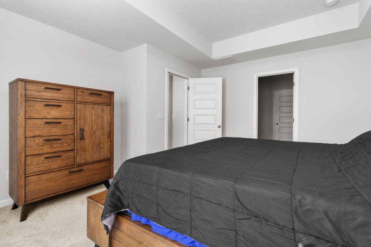 225 Red Bluff Street Photo 48