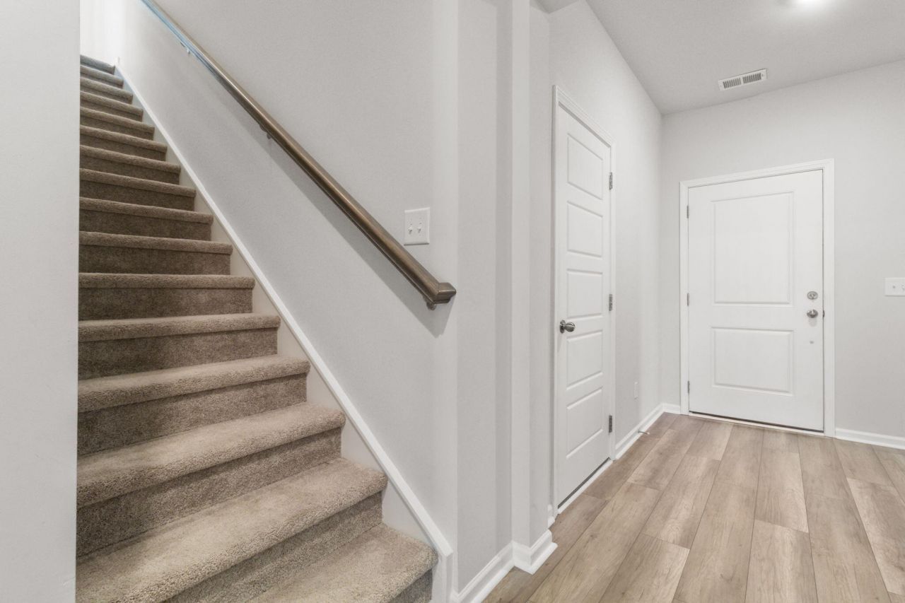 225 Red Bluff Street Photo 51