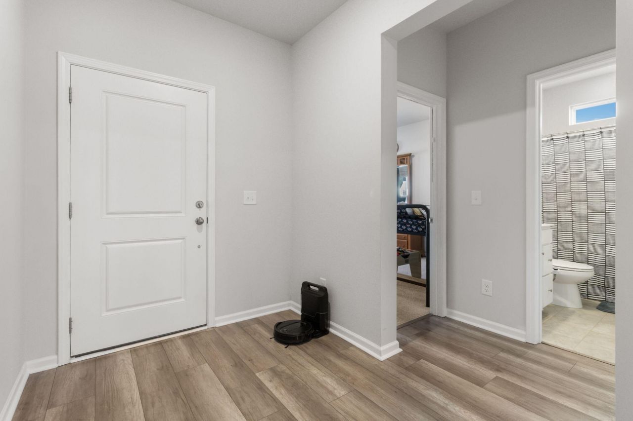 225 Red Bluff Street Photo 52