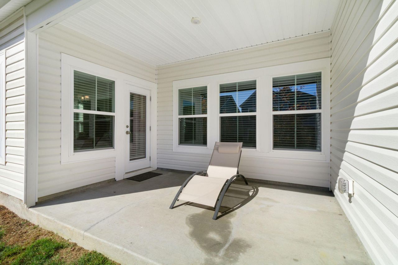 225 Red Bluff Street Photo 55