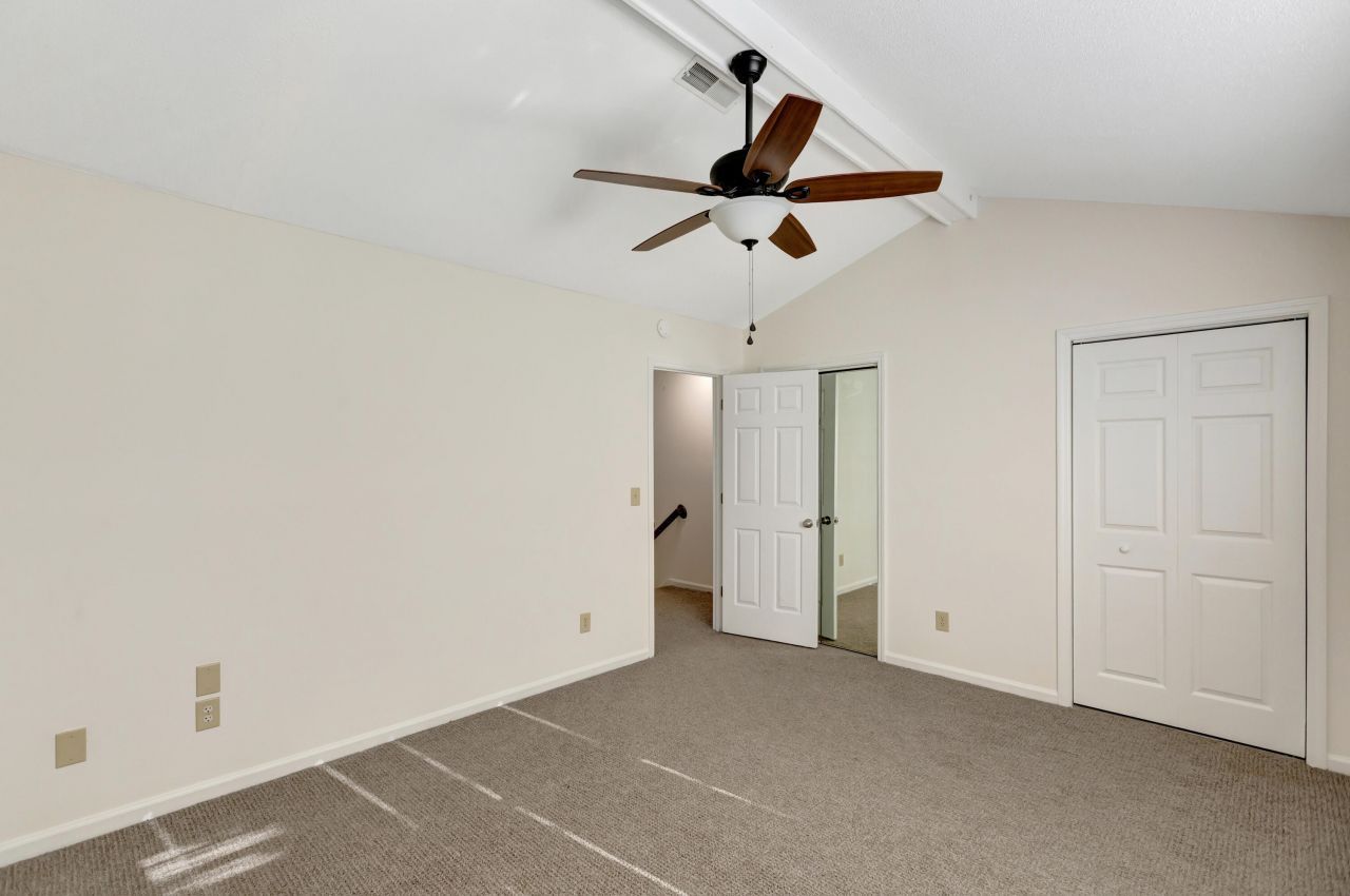 710 Davenport Drive Photo 17