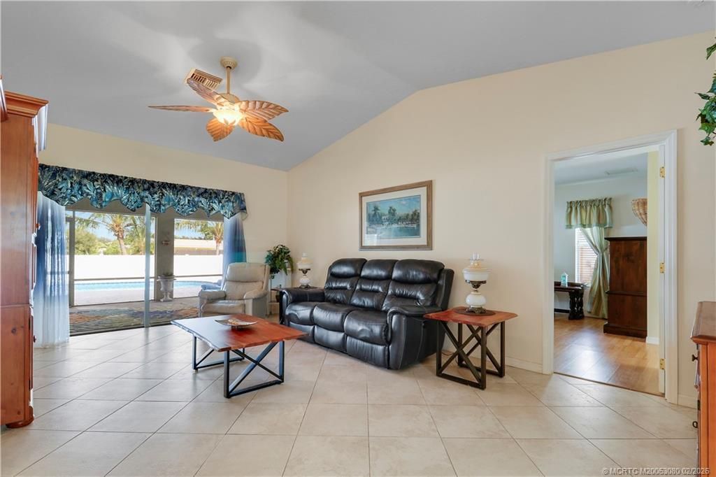 5439 SE Horseshoe Point Road, Stuart, FL 34997 Photo