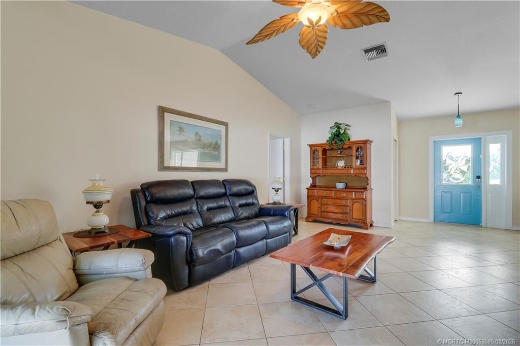 5439 SE Horseshoe Point Road, Stuart, FL 34997 Photo