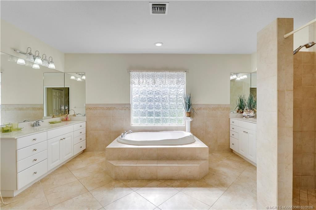 5439 SE Horseshoe Point Road, Stuart, FL 34997 Photo