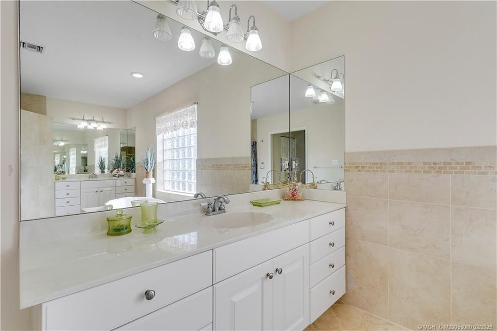 5439 SE Horseshoe Point Road, Stuart, FL 34997 Photo