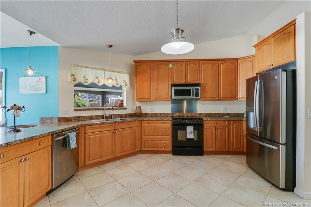 5439 SE Horseshoe Point Road, Stuart, FL 34997 Photo